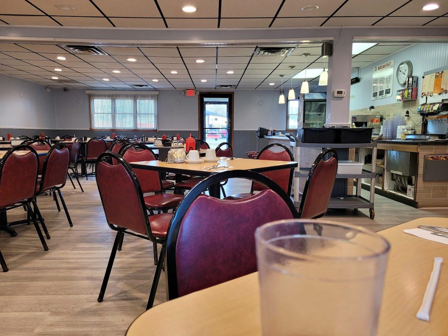 Three Star Family Restaurant